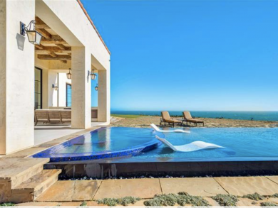 11,000 sq ft luxury Malibu Rental
